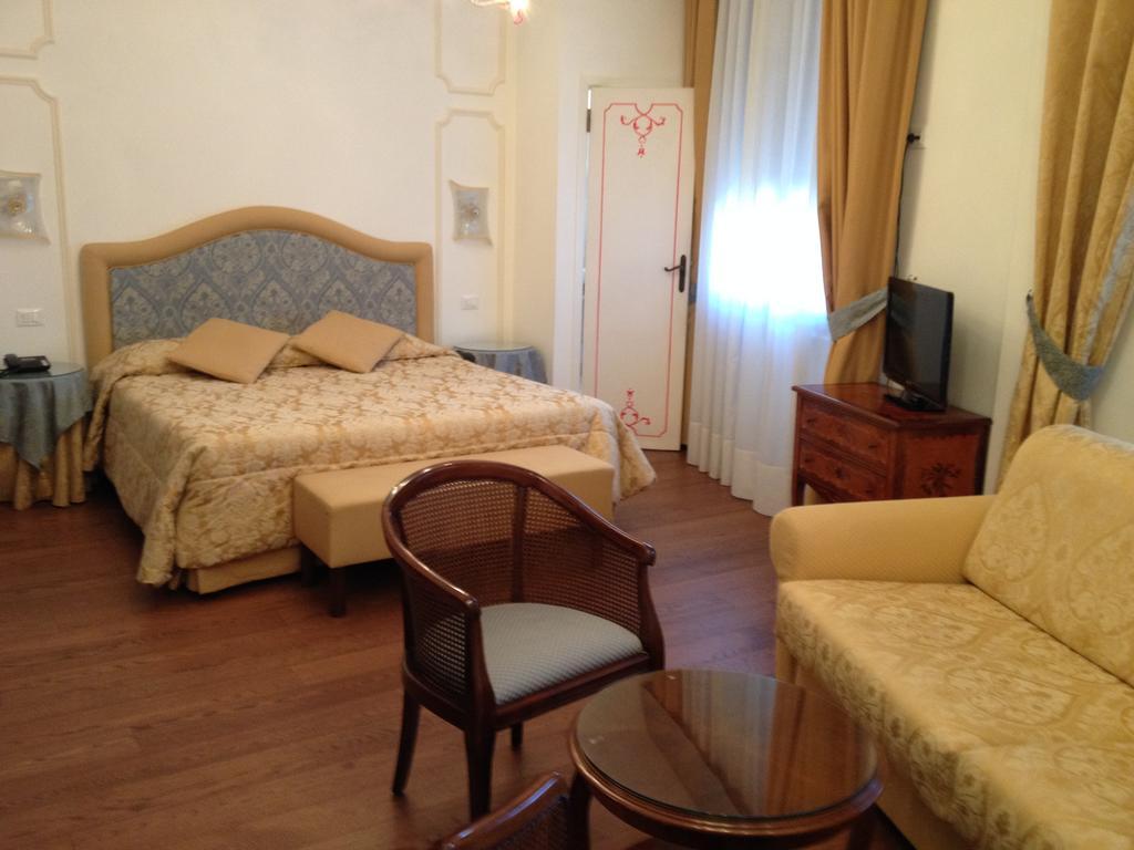 Ca' Dei Polo 3* Venezia